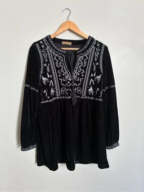 Velvet Embroidered Peasant Top - Black